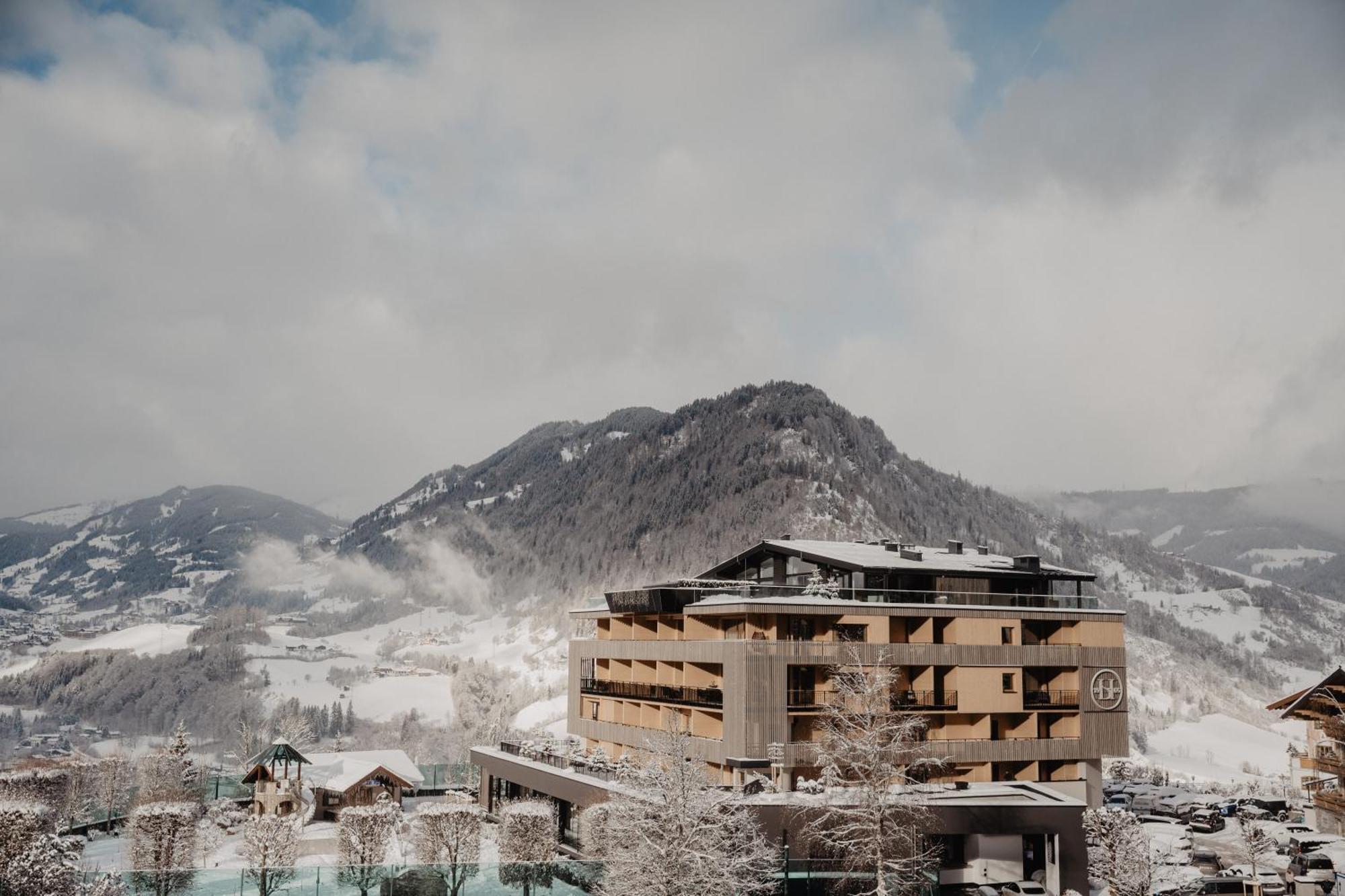 Hotel Berghof - St Johann In Salzburg Sankt Johann im Pongau Exterior photo